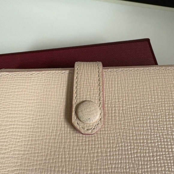 Bally Blush Pink Women's TriFold Compact Wallet - EUC - Picture 2 of 16
